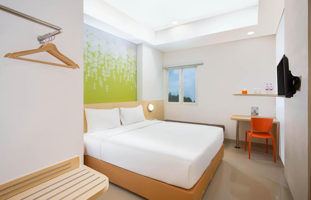 Zest Parang Raja Solo By Swiss-Belhotel International Bonorejo Экстерьер фото